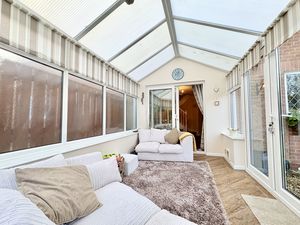 Photo 6- click for photo gallery